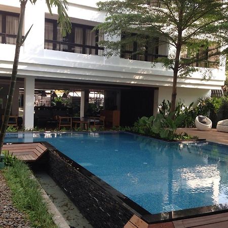Uma Residence Bangkok Exterior photo