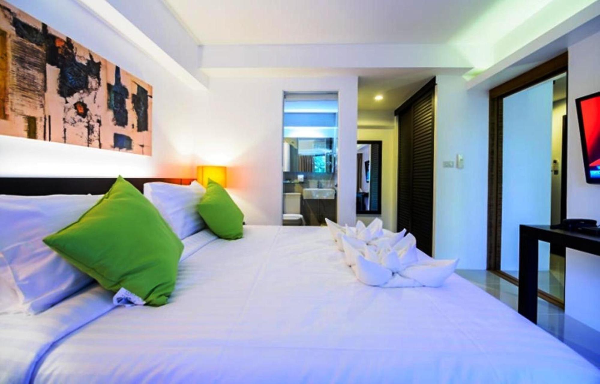 Uma Residence Bangkok Exterior photo